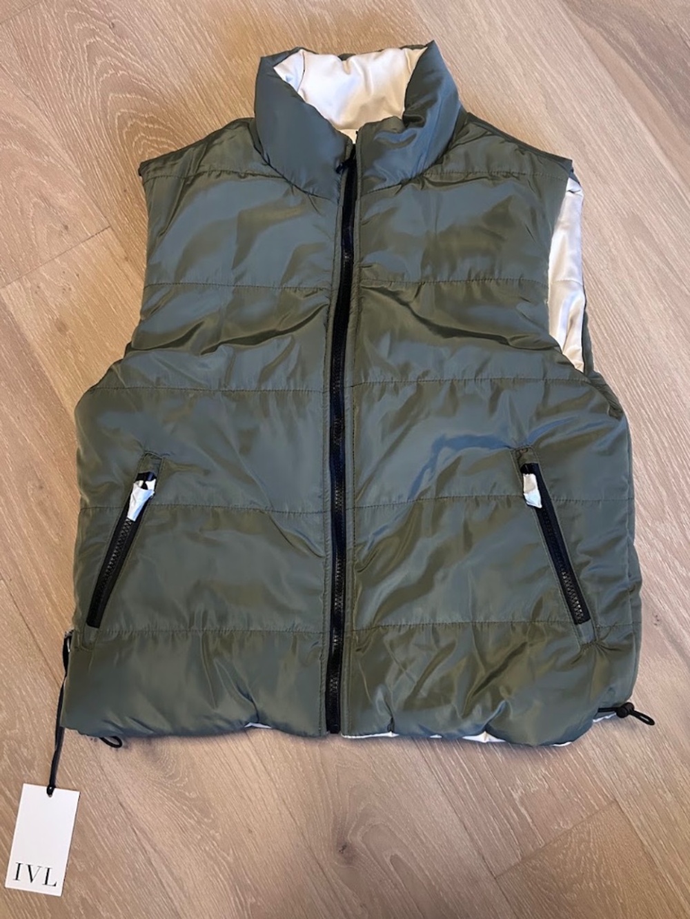 IVL Collective Reversible Puffer Vest - BNWT